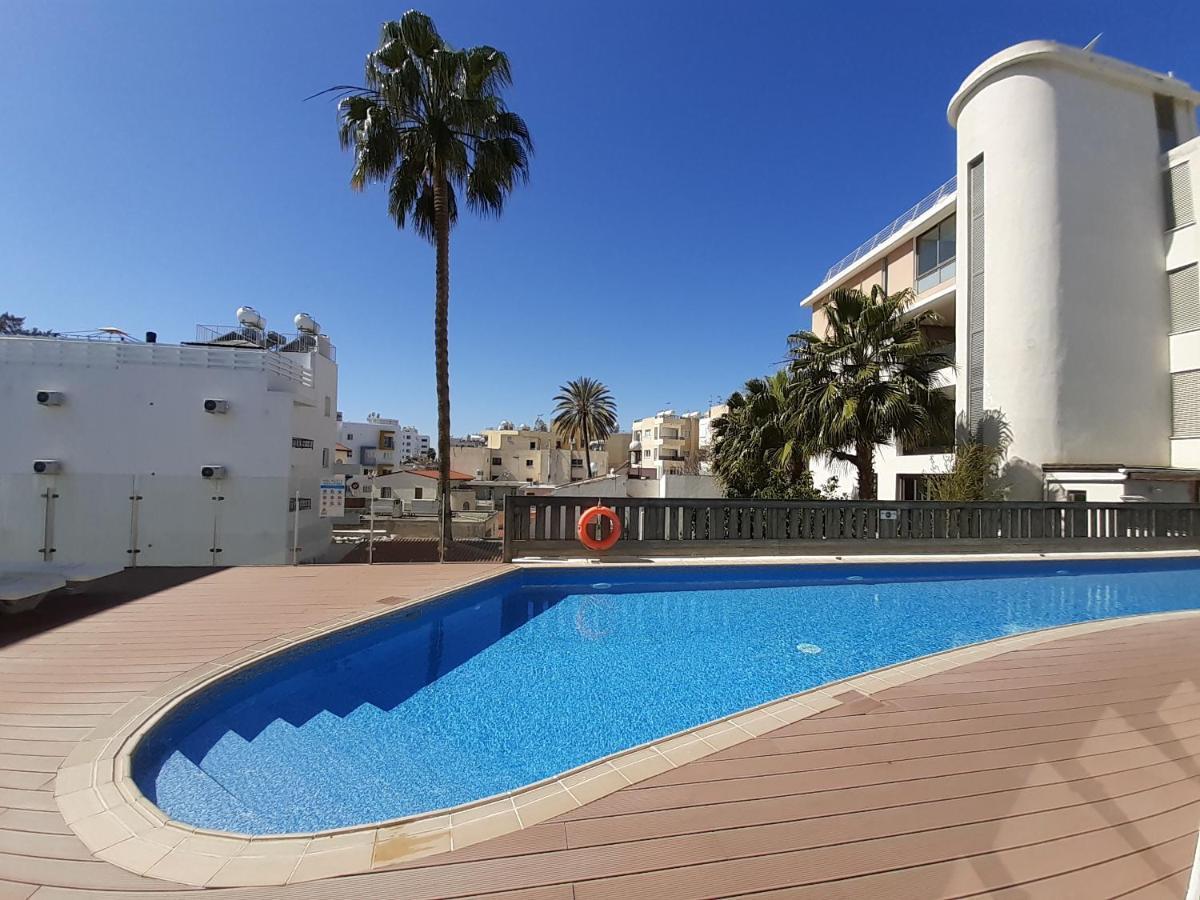 City Flats 2 Bedroom Apartment Larnaca Exterior photo