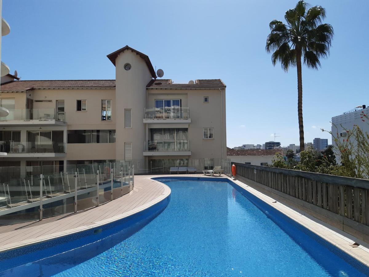 City Flats 2 Bedroom Apartment Larnaca Exterior photo